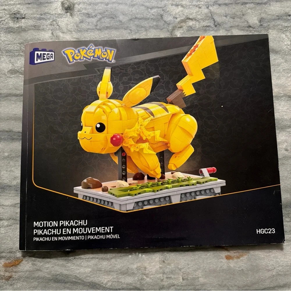 Mega Pokémon Pikachu Building‎ Set